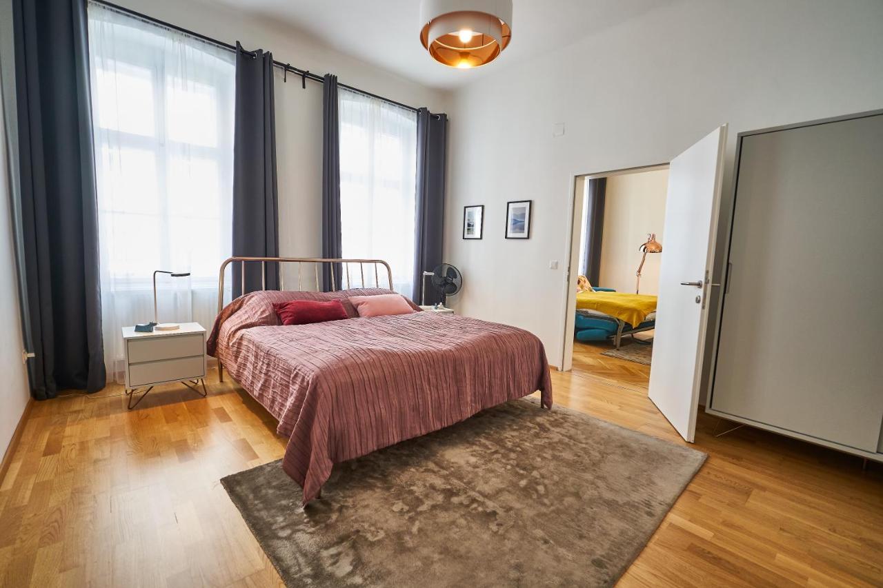 Fancy For 6 With Self-check-in At Spittelberg Apartment